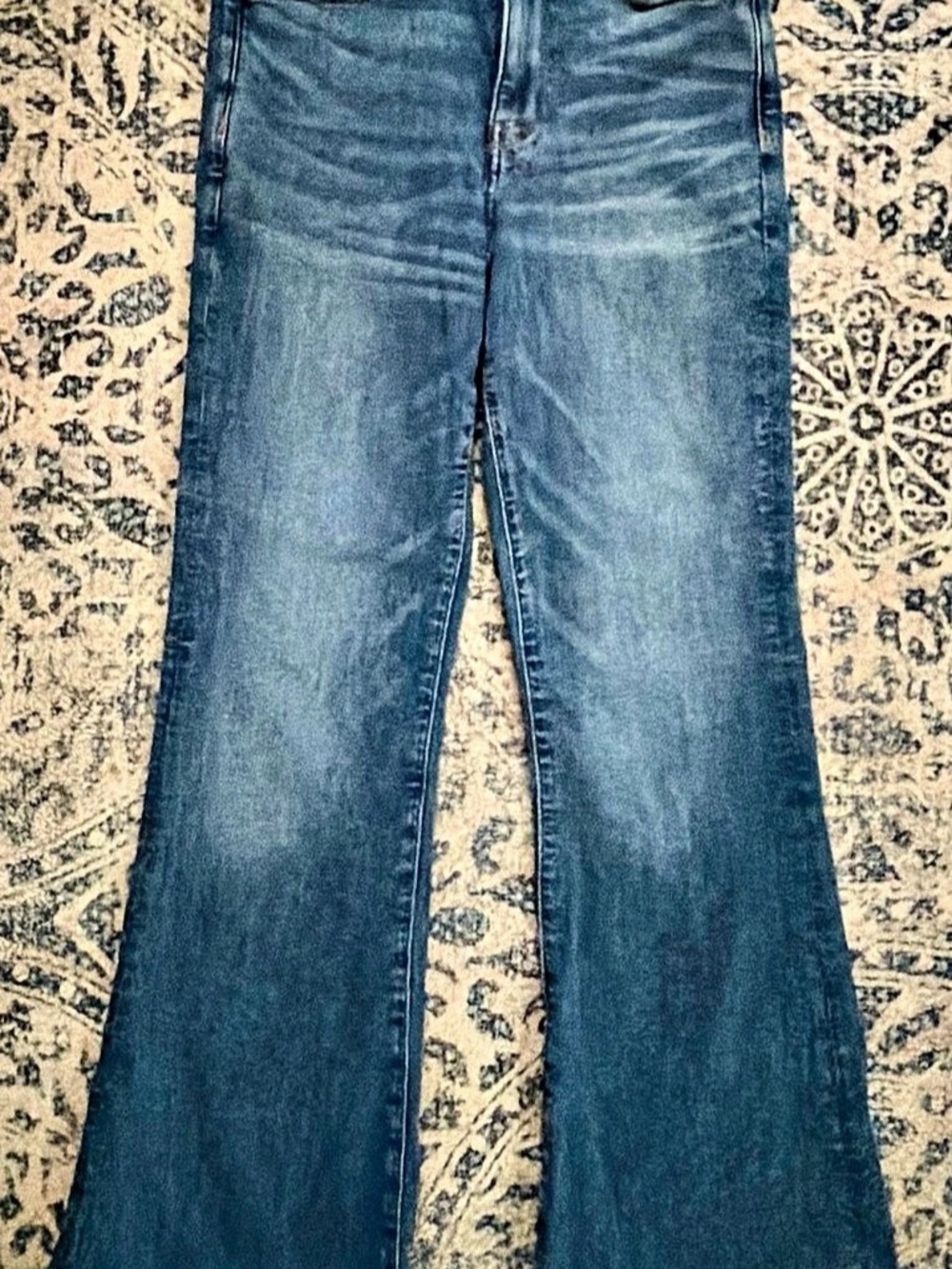 American Eagle Next Level Stretch Flare Jeans in Blue Size 6